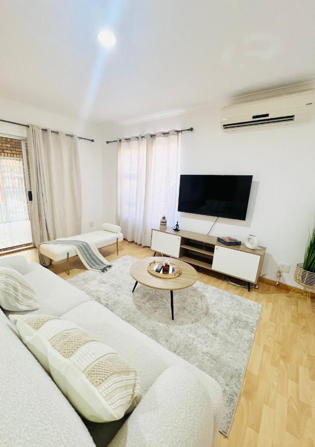 Luxury Modern * Port Elizabeth